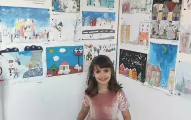 Zuzanna z dyplomem za wyr&oacute;żnienie w konkursie