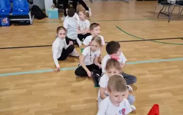 Dzieci czekają na konkurencję