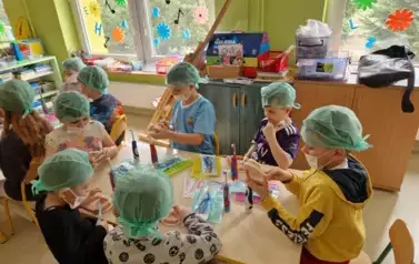 Omawianie przyrząd&oacute;w stomatologicznych