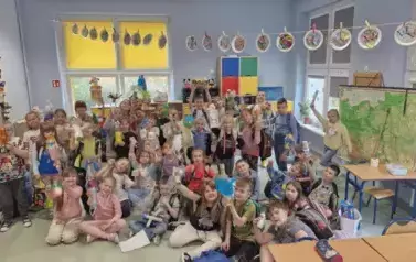 1a,b projektuje ekostworki