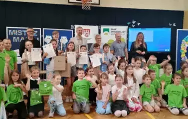 Wszyscy uczestnicy konkursu i organizatorzy