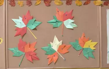 Jesienne prace origami uczni&oacute;w klasy 2c