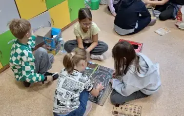 gra planszowa z pionkami