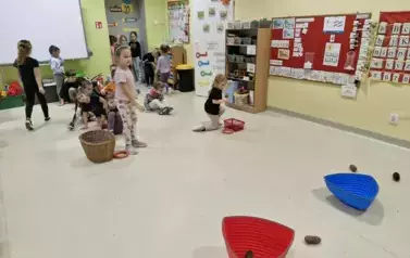 rzucanie szyszkami