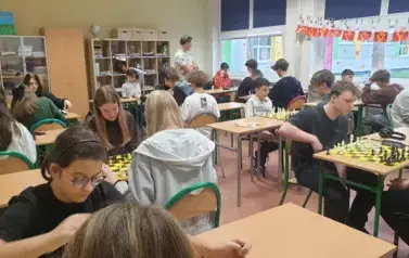 Rozgrywki szachowe klas starszych 