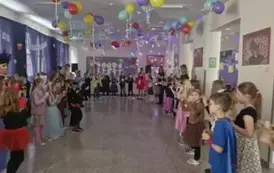 wsp&oacute;lny taniec