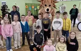 grupa 0A z maskotką Zgierza