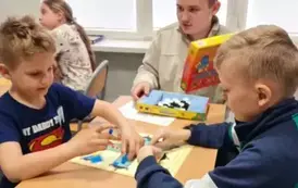 Reprezentant konkursu Bartek Więch w trakcie gry