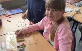 Klasa 4 b - Szkielety graniastosłup&oacute;w.