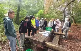 podsumowanie badań pzrez 2 grupy uczni&oacute;w