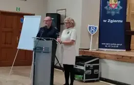 Podinspektor Robert Borowski, Joanna Sędzicka Przywitanie gości, otwarcie debaty