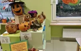 wystawa wszystkich prac konkursowych w sali przedszkolnej
