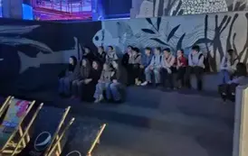 Grupa młodzieży w Orientarium