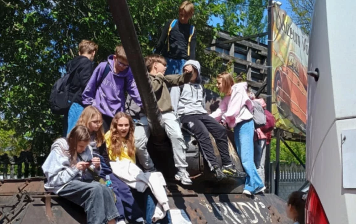 wesoła załoga z RUDEGO 102