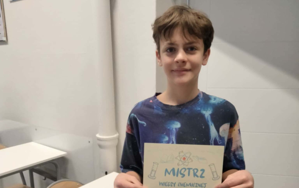 Laureat szkolnego konkursu chemicznego
