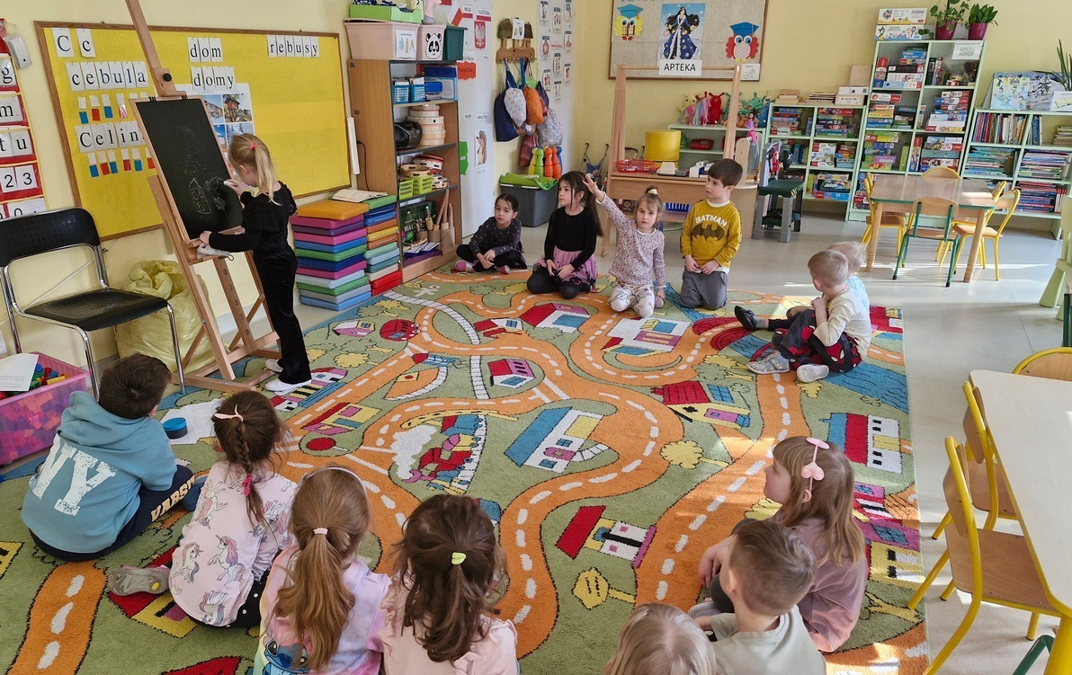 Zdjęcie do PRZEDSZKOLAKI PROMUJĄ POPRAWNĄ POLSZCZYZNĘ