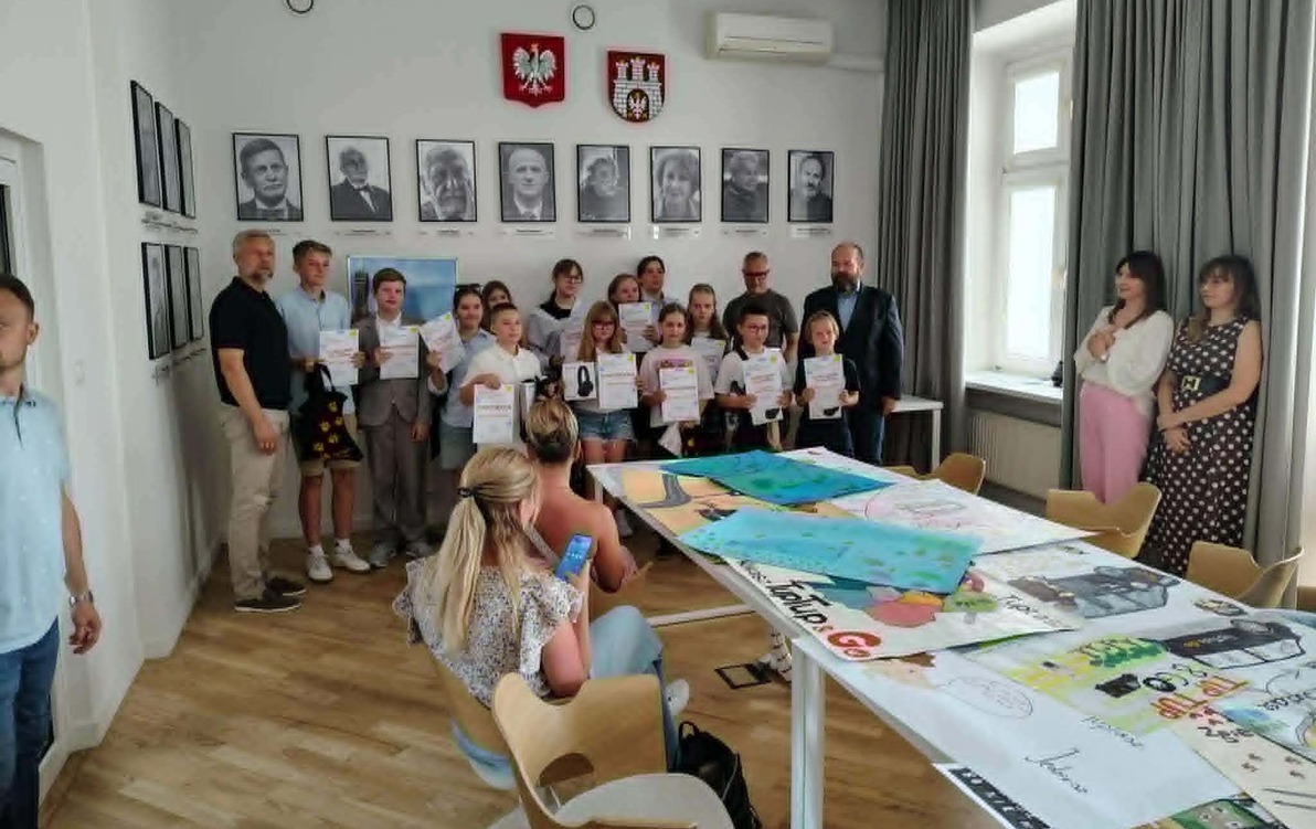 Nagrodzeni w konkursie plastycznym UMZ -Tup Tup & Go