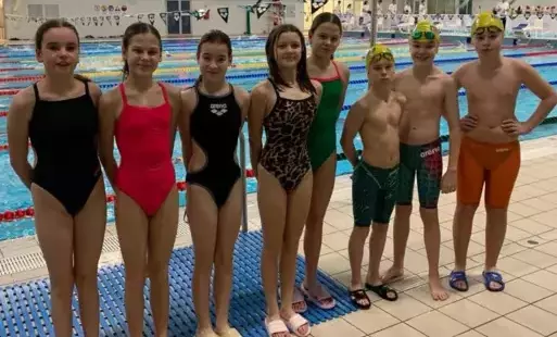 Zdjęcie do SUKCESY PŁYWAK&Oacute;W SP8 NA LIDZE DZIECI I MŁODZIK&Oacute;W