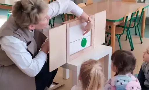 Zdjęcie do KICIA KOCIA W TEATRZE