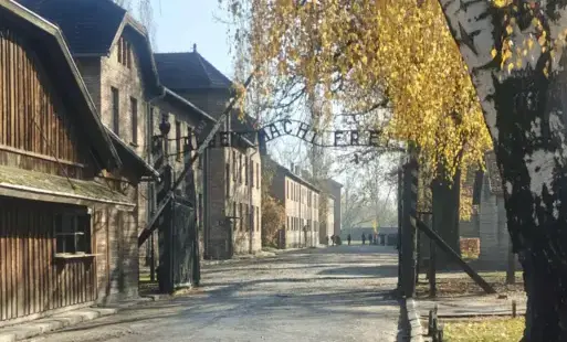brama wejściowa do Auschwitz